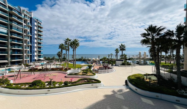 Brukt - Apartment -
Punta Prima - Costa Blanca