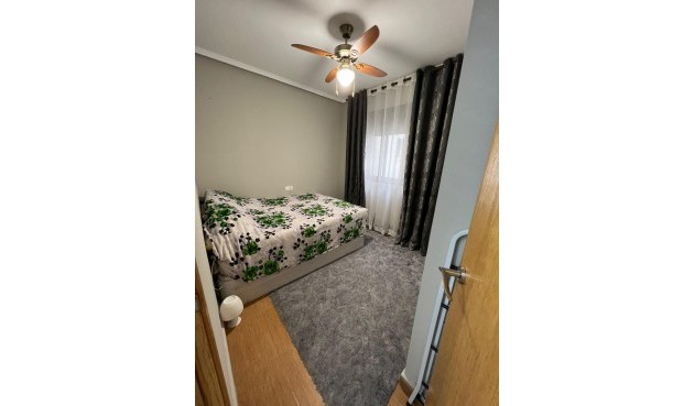 Brukt - Apartment -
Torrevieja - Centro