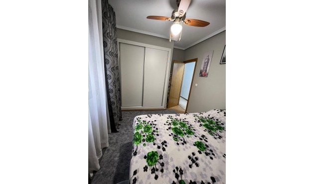 Brukt - Apartment -
Torrevieja - Centro