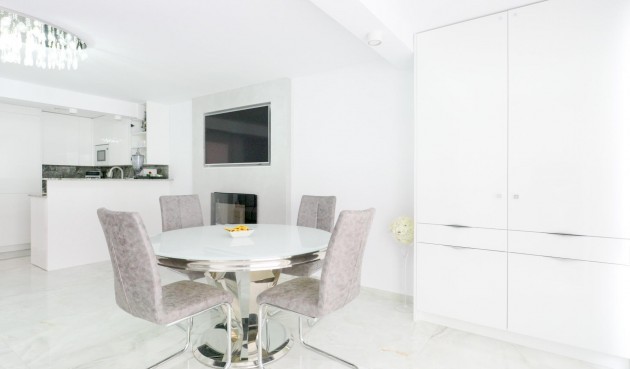 Brukt - Town House -
Torrevieja - Punta Prima