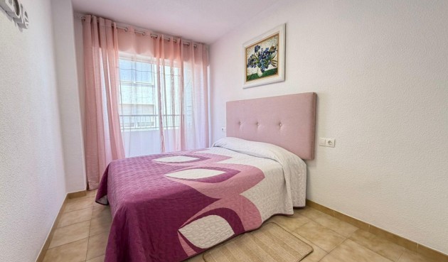 Återförsäljning - Apartment -
Torrevieja - Centro