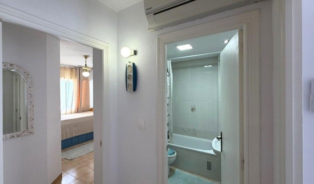 Återförsäljning - Apartment -
Torrevieja - Centro