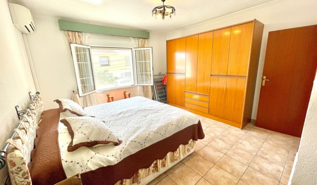 Återförsäljning - Villa -
Benijofar - Costa Blanca