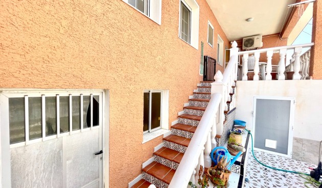 Återförsäljning - Villa -
Benijofar - Costa Blanca