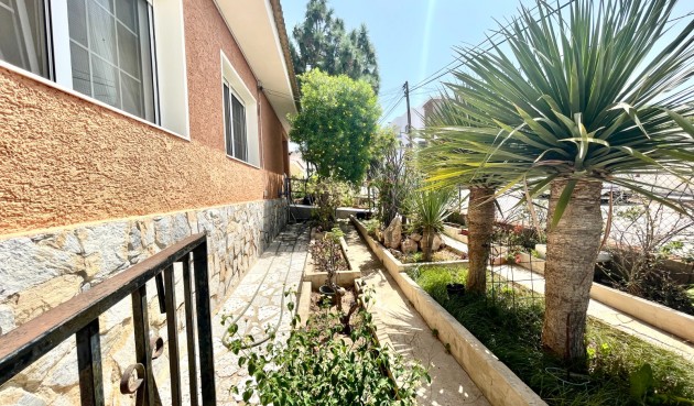 Återförsäljning - Villa -
Benijofar - Costa Blanca