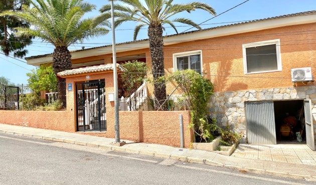 Återförsäljning - Villa -
Benijofar - Costa Blanca
