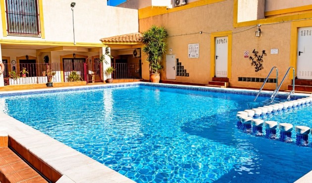 Brukt - Apartment -
La Zenia - Costa Blanca