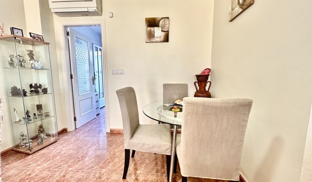 Brukt - Apartment -
La Zenia - Costa Blanca