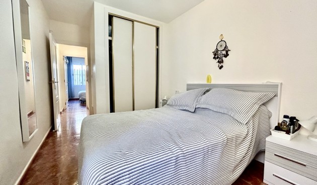 Brukt - Apartment -
La Zenia - Costa Blanca