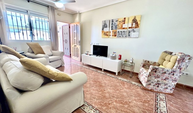 Brukt - Apartment -
La Zenia - Costa Blanca
