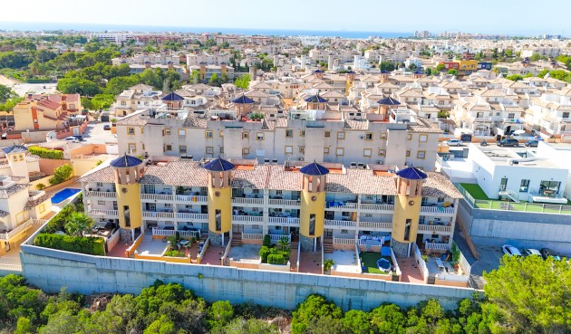 Brukt - Apartment -
Cabo Roig - Costa Blanca