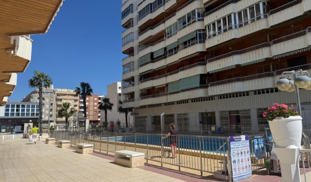 Brukt - Apartment -
Torrevieja - Playa del Acequión