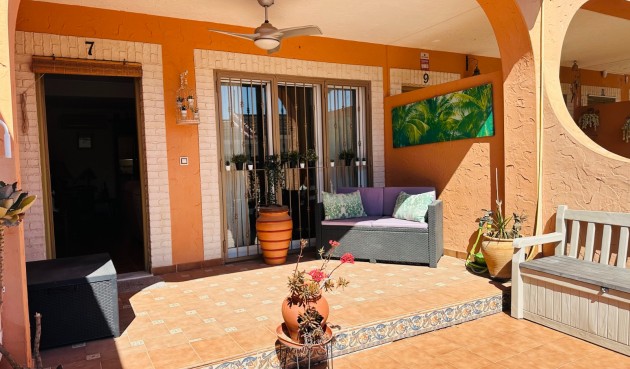Brukt - Town House -
Jacarilla - Inland