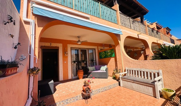 Brukt - Town House -
Jacarilla - Inland