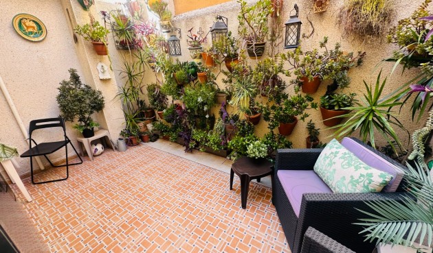 Brukt - Town House -
Jacarilla - Inland