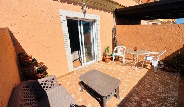 Brukt - Town House -
Jacarilla - Inland
