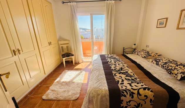 Brukt - Town House -
Jacarilla - Inland