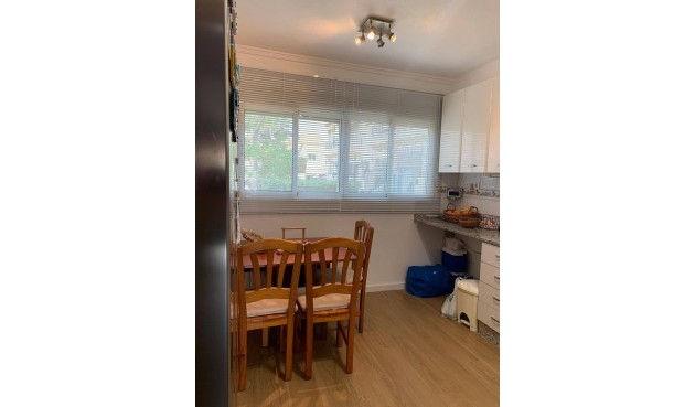 Brukt - Villa -
Orihuela Costa - Las Filipinas