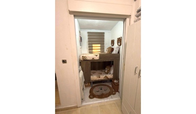 Resale - Apartment -
Torrevieja - Nueva Torrevieja