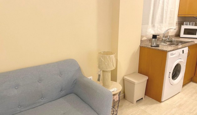 Brukt - Apartment -
Guardamar del Segura - Puerto Deportivo