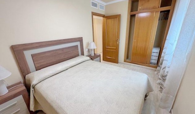 Brukt - Apartment -
Guardamar del Segura - Puerto Deportivo