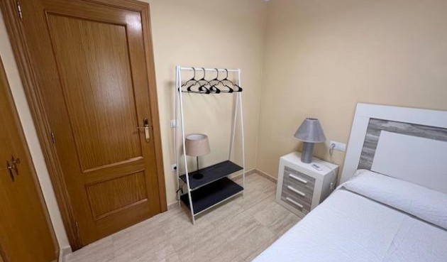 Brukt - Apartment -
Guardamar del Segura - Puerto Deportivo