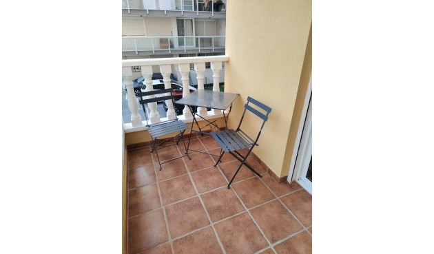 Brukt - Apartment -
Guardamar del Segura - Puerto Deportivo