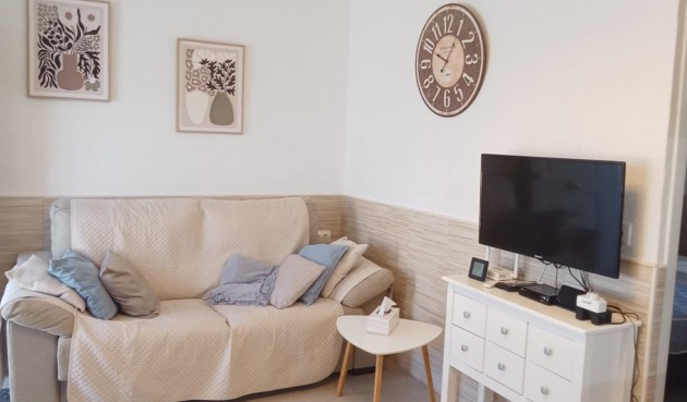 Resale - Bungalow -
Torrevieja - Torretas