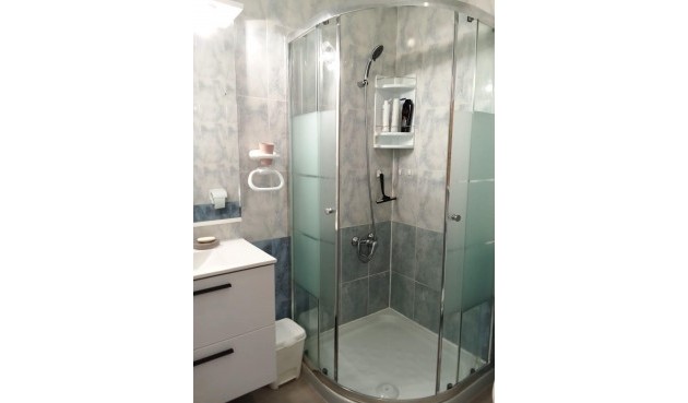Resale - Bungalow -
Torrevieja - Torretas