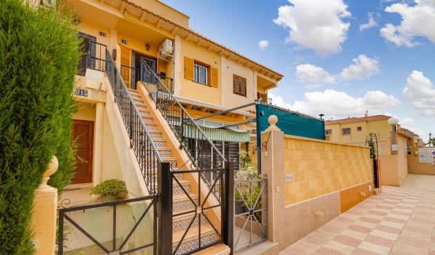 Resale - Bungalow -
Torrevieja - La Siesta - El Salado - Torreta