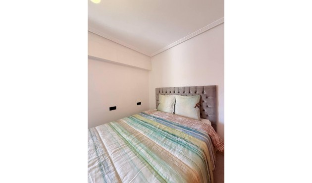 Brukt - Toppleilighet -
Torrevieja - Playa del Cura