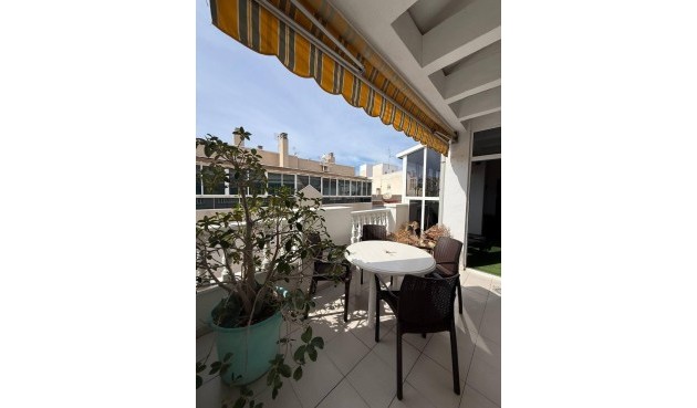 Brukt - Toppleilighet -
Torrevieja - Playa del Cura