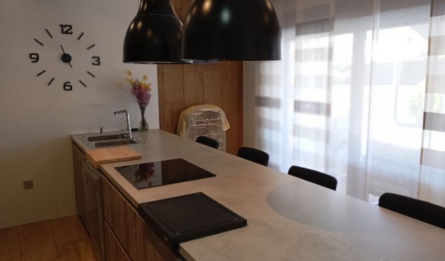 Brukt - Villa -
Daya Nueva - Costa Blanca