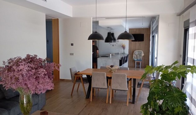 Brukt - Villa -
Daya Nueva - Costa Blanca