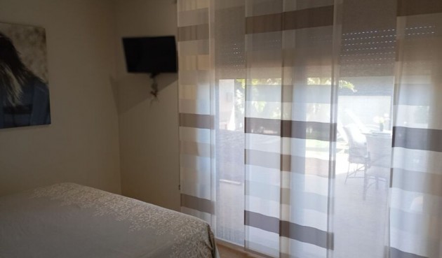 Brukt - Villa -
Daya Nueva - Costa Blanca