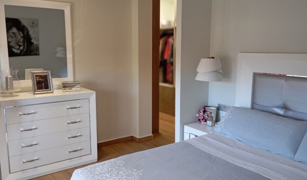 Brukt - Villa -
Daya Nueva - Costa Blanca