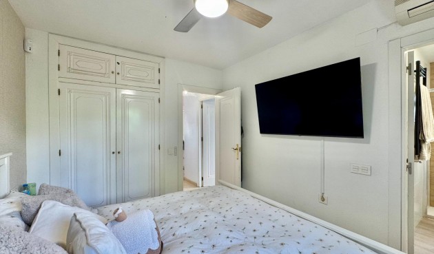 Brukt - Bungalow -
Orihuela Costa - Villamartín-las Filipinas