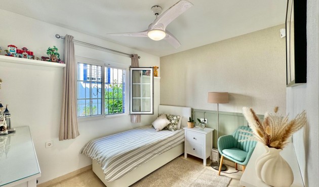 Brukt - Bungalow -
Orihuela Costa - Villamartín-las Filipinas