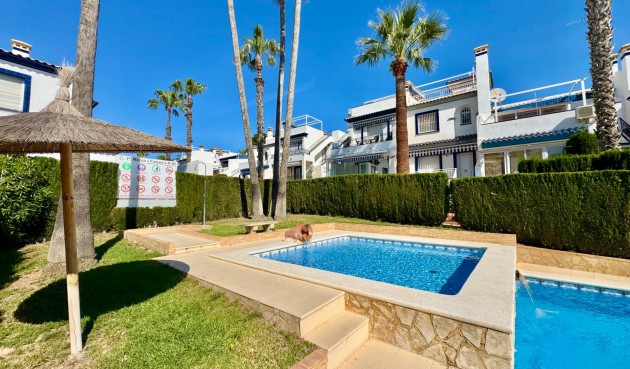 Brukt - Bungalow -
Orihuela Costa - Villamartín-las Filipinas