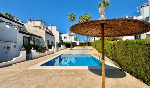 Brukt - Bungalow -
Orihuela Costa - Villamartín-las Filipinas