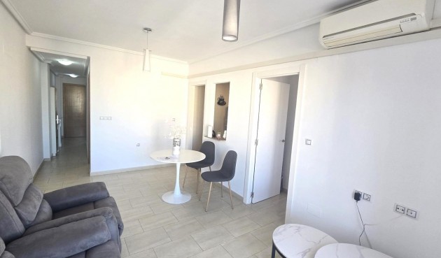 Återförsäljning - Apartment -
Torrevieja - Centro
