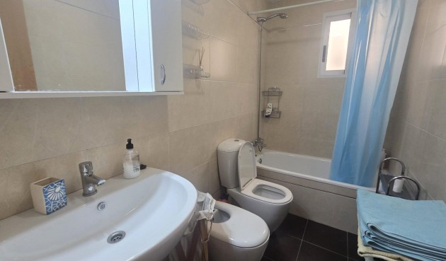 Återförsäljning - Apartment -
Torrevieja - Centro