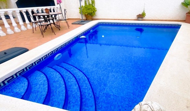 Brukt - Villa -
Ciudad Quesada - Costa Blanca