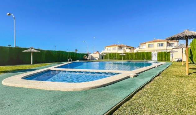 Återförsäljning - Bungalow -
Orihuela Costa - Costa Blanca