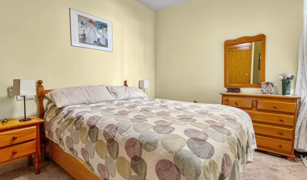Brukt - Bungalow -
Orihuela Costa - Costa Blanca