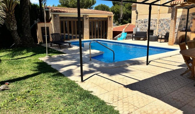 Brukt - Villa -
Los Balcones - Costa Blanca
