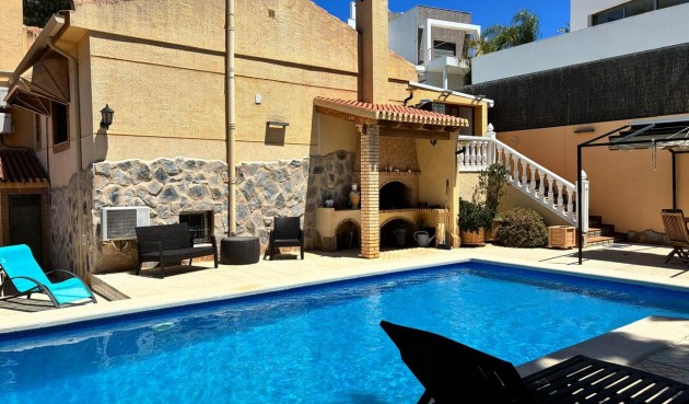 Brukt - Villa -
Los Balcones - Costa Blanca
