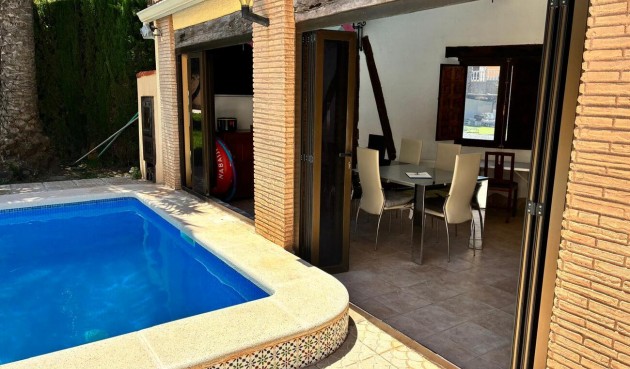 Brukt - Villa -
Los Balcones - Costa Blanca