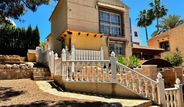 Brukt - Villa -
Los Balcones - Costa Blanca