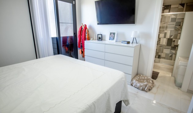 Brukt - Penthouse Penthouse -
Los Altos - AMANECER